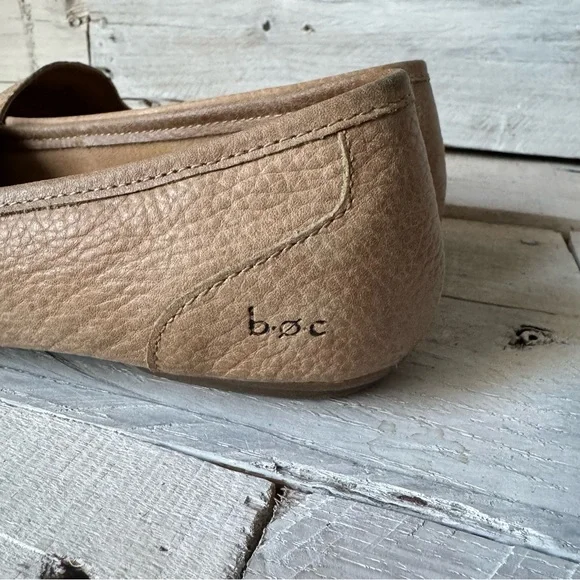 BOC Neutral Leather Slip On Loafers - Women's 7.5 - Picture 4 of 8
